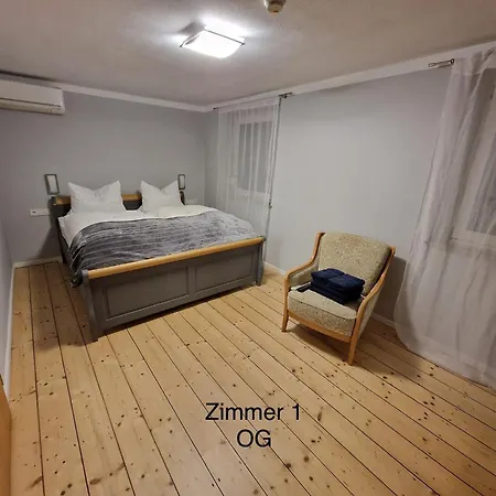Conny In Der Bauhausstadt Holiday home *
