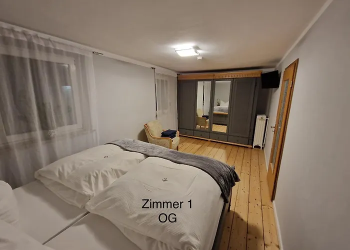 Conny In Der Bauhausstadt Nyaraló Dessau-Rosslau